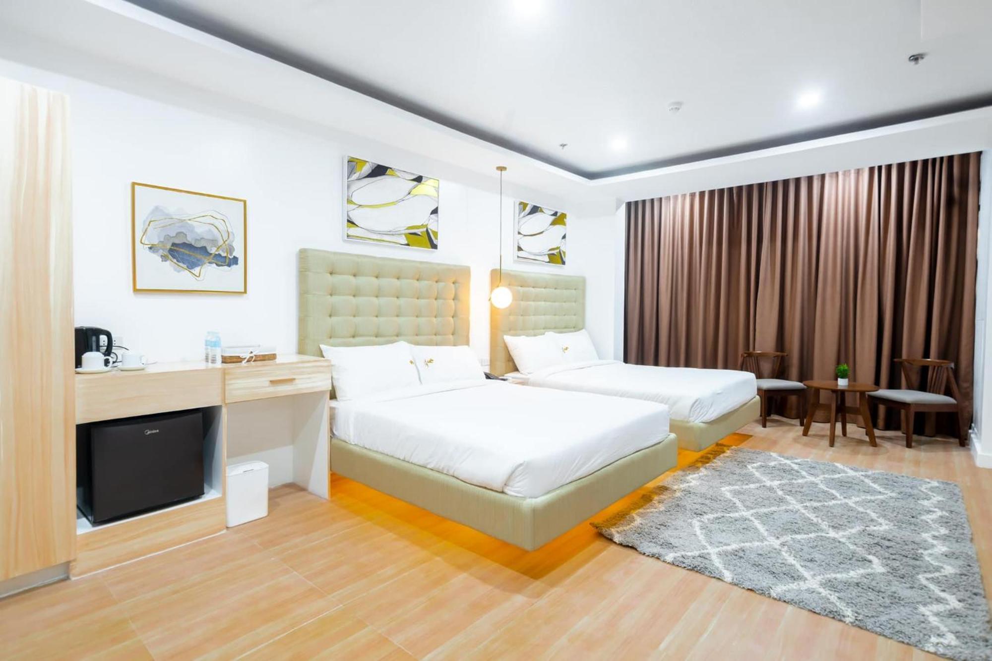 The Glend Hotel Iloilo Passi Luaran gambar